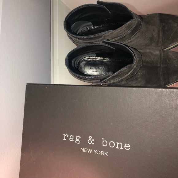 Rag and Bone Harrow Bootie Size 8 - Picture 5 of 6